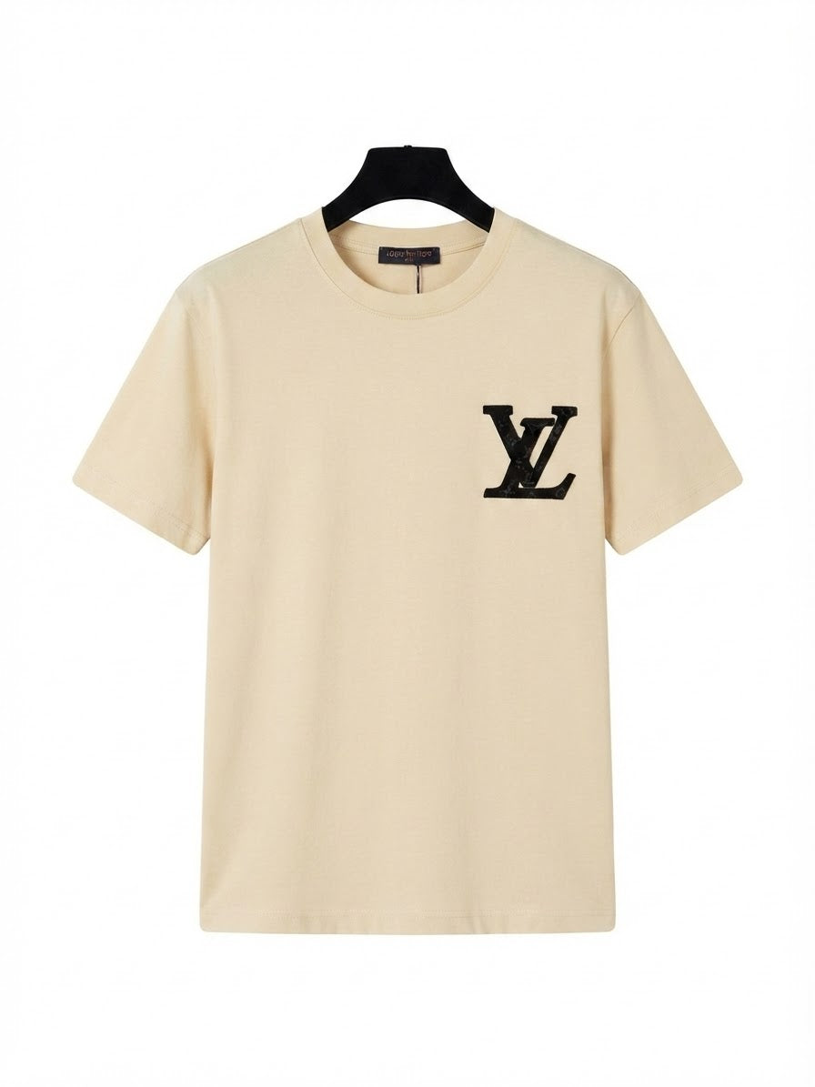 Louis Vuitton T-Shirt with Backlogo